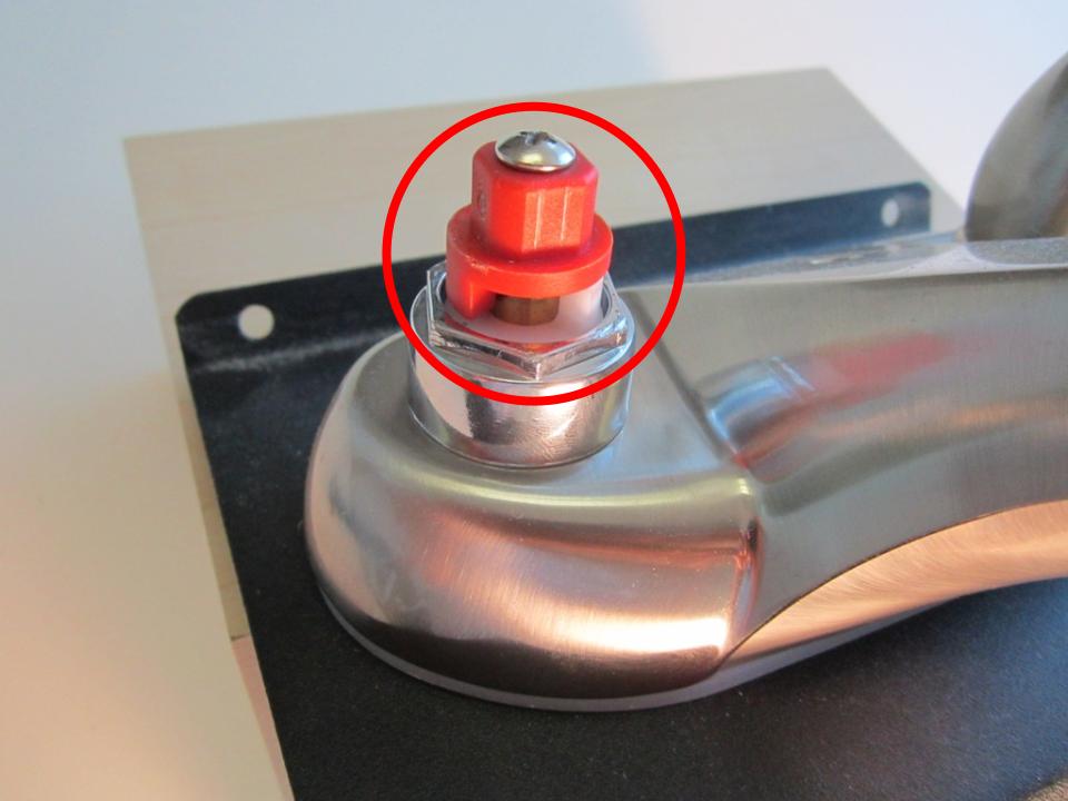 Remove any handle adaptors that might be installed on the cartridge stem