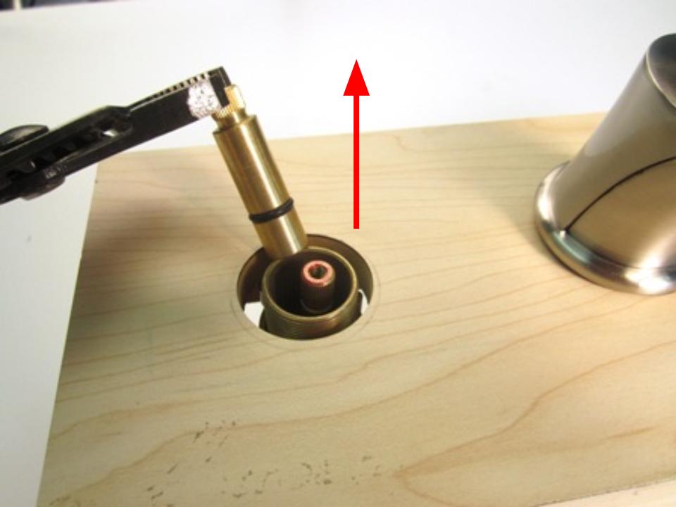 Remove any handle adaptors that might be installed on the cartridge stem.